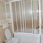 Madi Ξενοδοχείο Προύσα